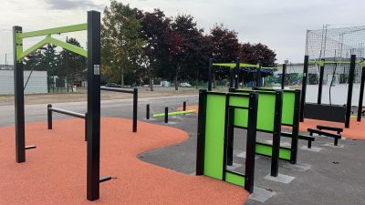 équipement de sport extérieur pour une aire de street workout : cliffhanger ninja freetness