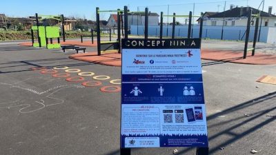 équipement de sport extérieur pour une aire de street workout :