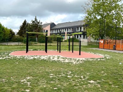 station de street workout équipement de sport extérieur romilly sur seine