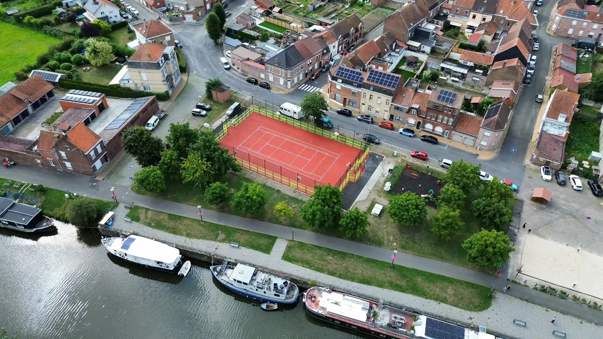 Terrain multisports à Comines-Warneton 8