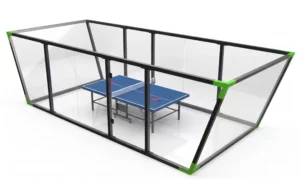 vue de trois quart d'une table de ping pong padel avec vitrages